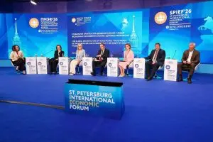 Инна Святенко на ПМЭФ приняла участие в тематических сессиях, посвященных вопросам здоровья