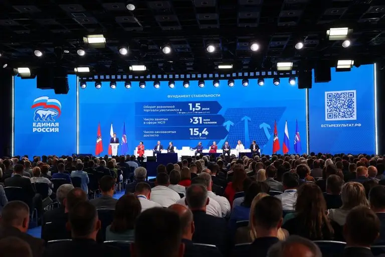 Лекарственное обеспечение, мобильная медицина, единая карта пациента: в Народную программу «Единой России» войдут предложения по развитию здравоохранения