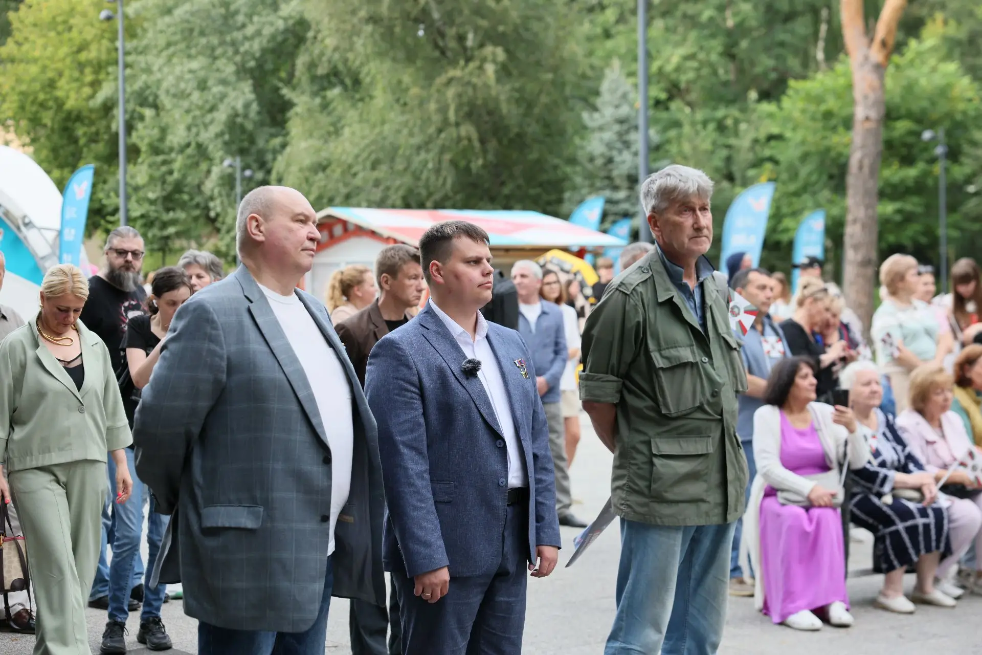 Волонтеры встретились с жителями района Покровское-Стрешнево