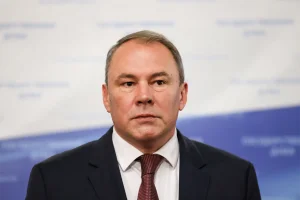 Пётр Толстой: Фракция «Единой России» добилась принятия законов по укреплению суверенитета страны