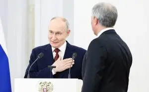Владимир Путин вручил государственные награды депутатам Госдумы восьмого созыва