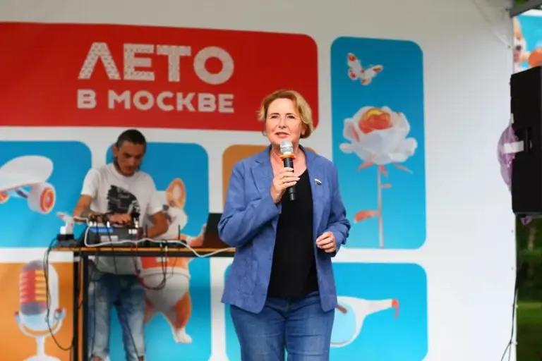 Более 400 человек приняли участие в семейной программе в рамках проекта «Лето в Москве» в Печатниках