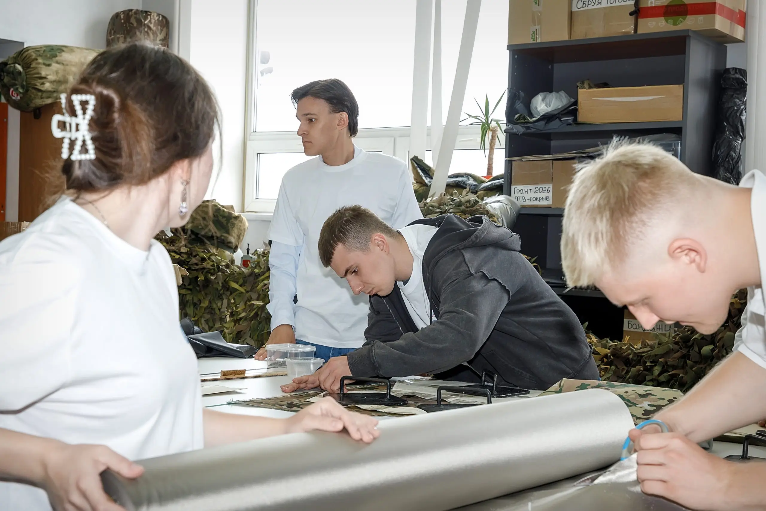 Волонтеры Москвы изготовили защитные муфты для операторов беспилотных летательных аппаратов в зоне СВО