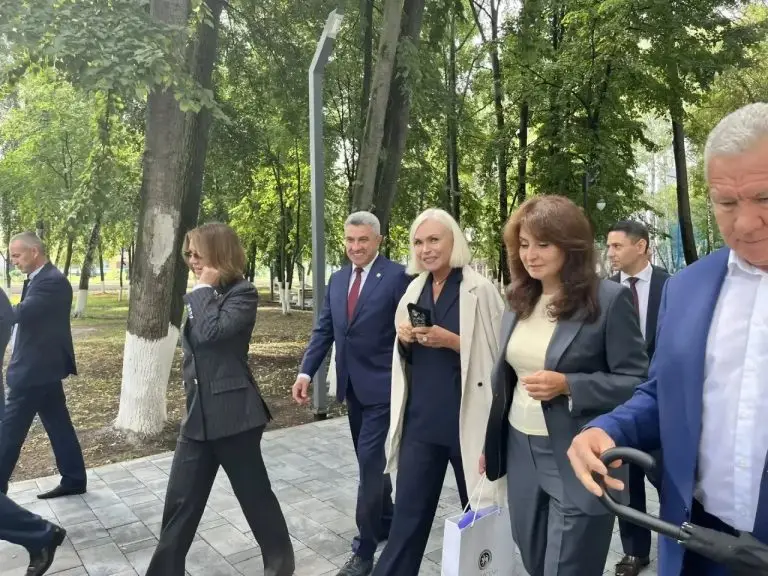 Ирина Белых посетила Набережные Челны с рабочей поездкой