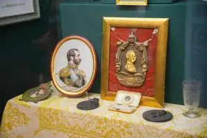 Второй визит в музей имени Императора Николая II объединил семьи участников СВО и активисток столичного отделения «Матерей России»