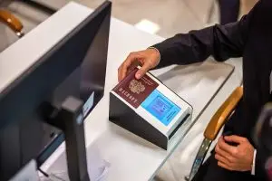 Электронные терминалы на избирательных участках Москвы работают в штатном режиме
