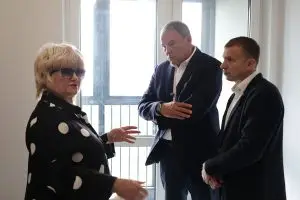 Зампредседателя Госдумы Петр Толстой осмотрел новостройку по реновации на юго-востоке столицы