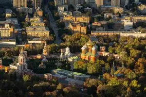 В Москве продолжат модернизацию театров, музеев и парков