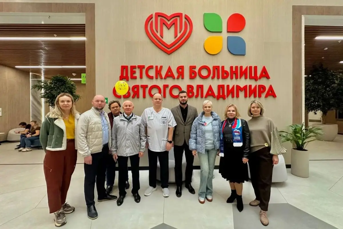 В больнице Святого Владимира провели акцию «Коробка храбрости»